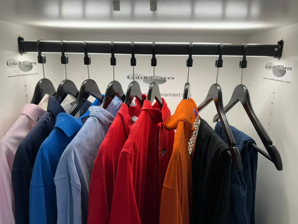 LED Closet Light with Motion Sensor